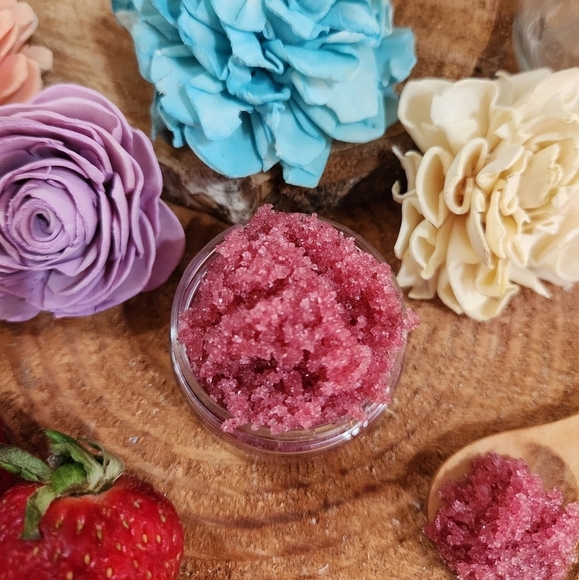 Handmade Bubblegum lip scrub‎ (1 oz) - Picture 3 of 3
